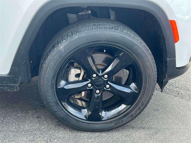 Used 2021 Jeep Grand Cherokee L Laredo image 12