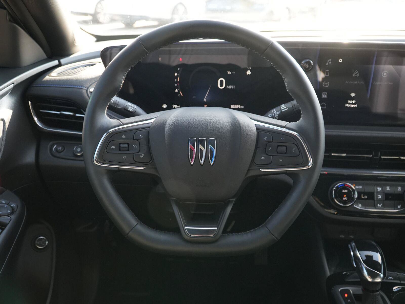 Used 2025 Buick Envista Sport Touring w/ Convenience I Package FWD image 20