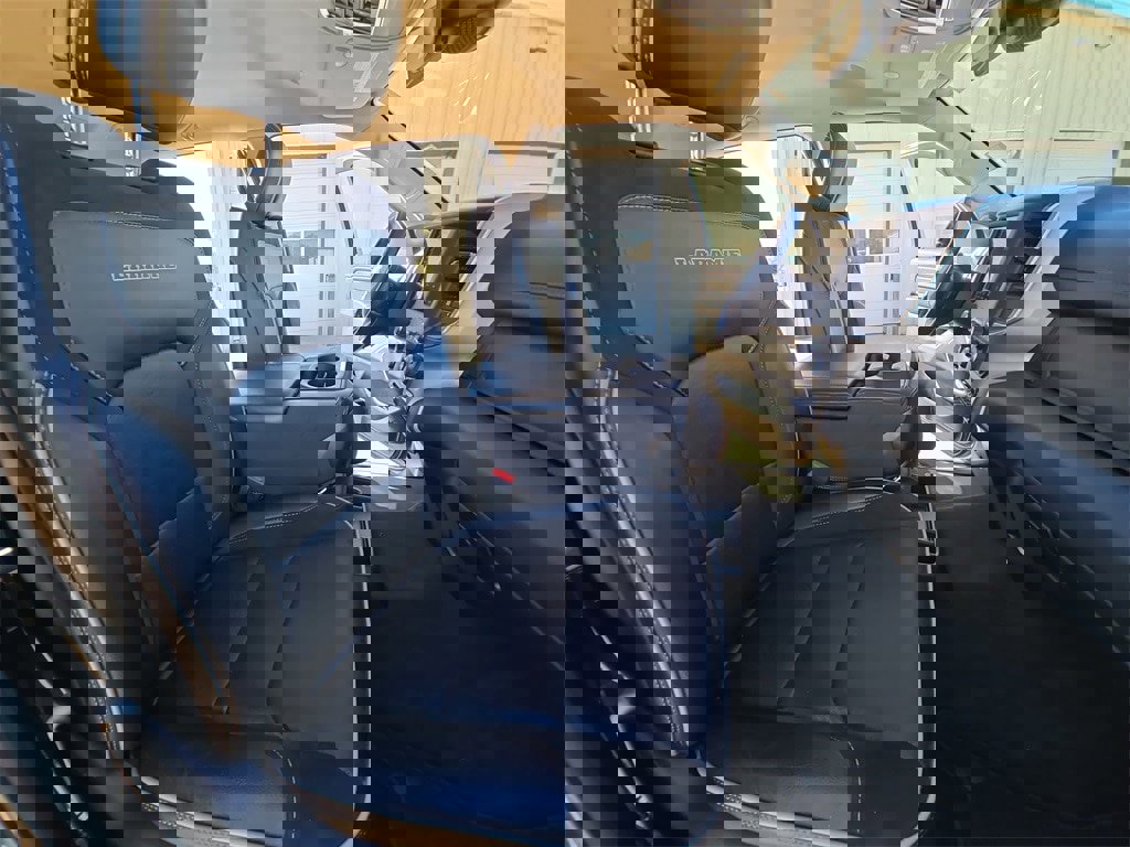 Used 2021 RAM 1500 Laramie w/ Off Road Group image 10