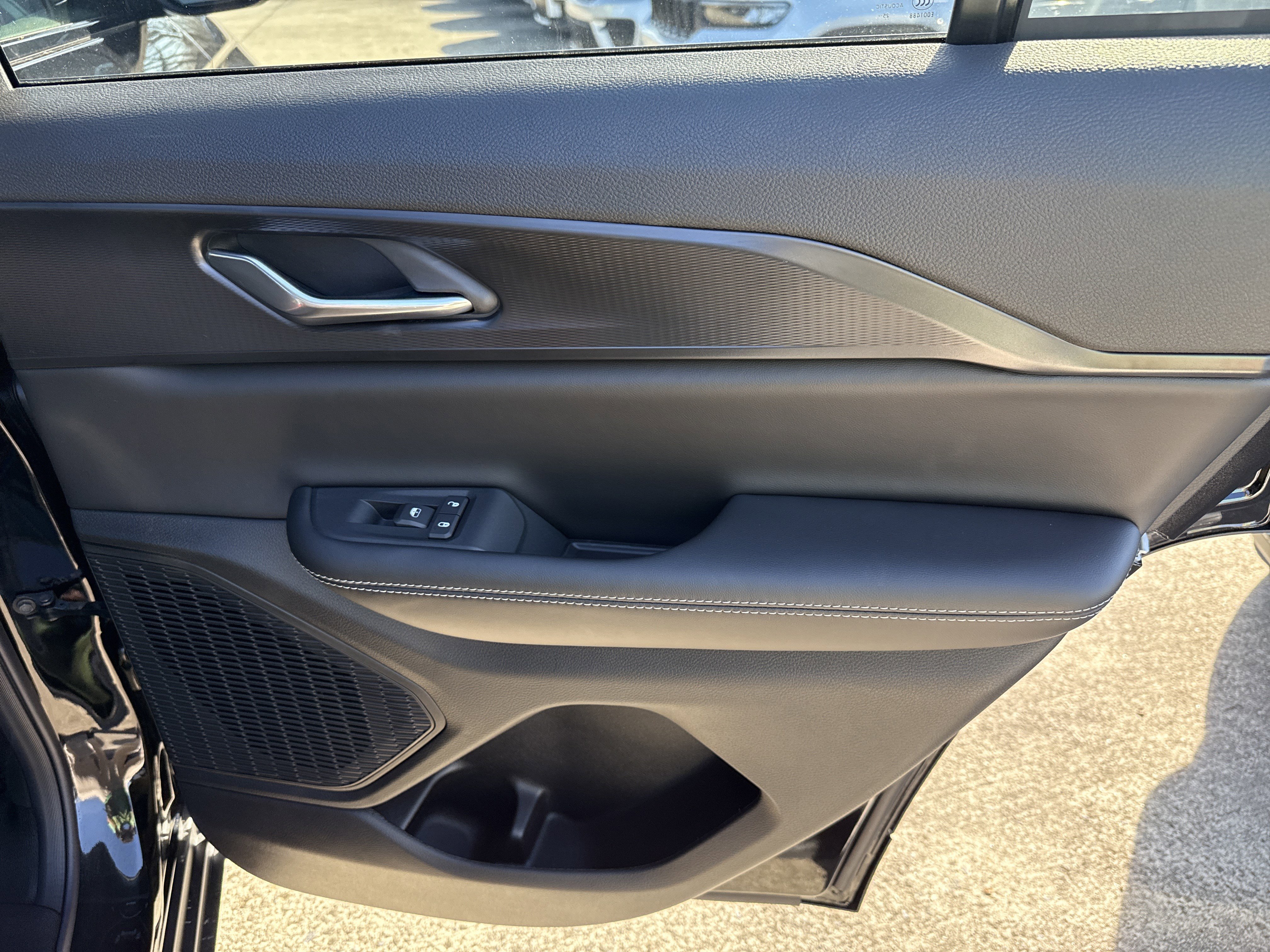 New 2025 Jeep Grand Cherokee Laredo image 17