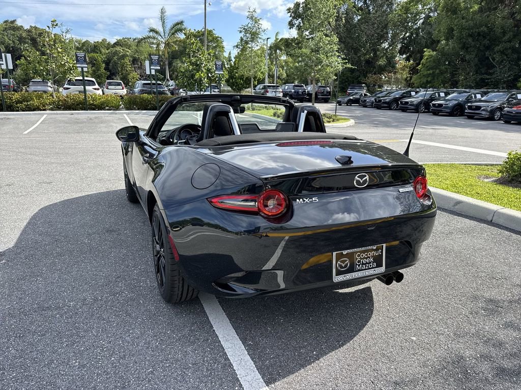 New 2026 MAZDA MX-5 Miata Club w/ Interior Package image 13