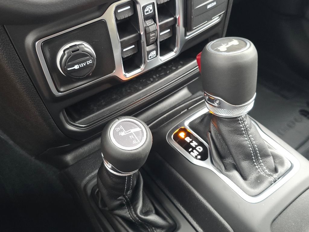 New 2025 Jeep Wrangler Sahara w/ Safety Group image 11