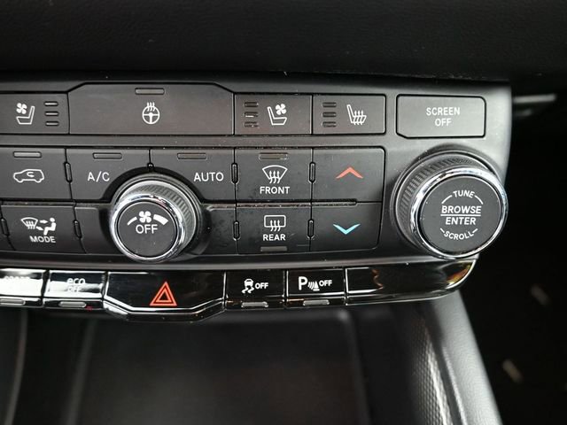 Used 2023 Dodge Durango GT image 27