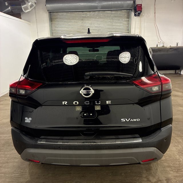 Used 2021 Nissan Rogue SV image 6