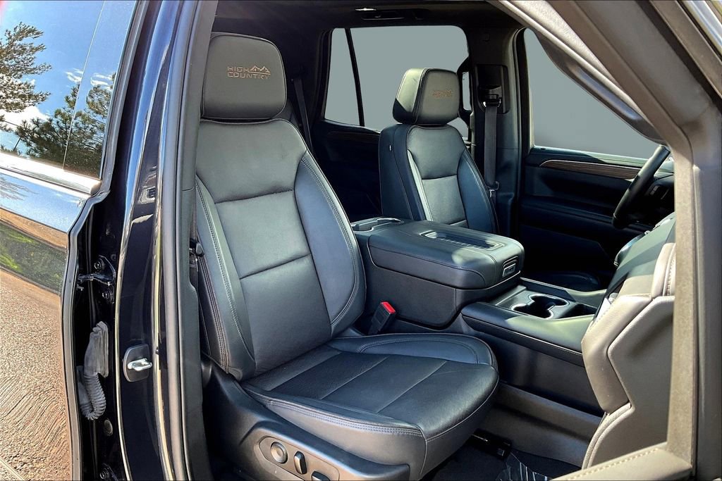 Used 2023 Chevrolet Tahoe High Country w/ Premium Package 2 image 7