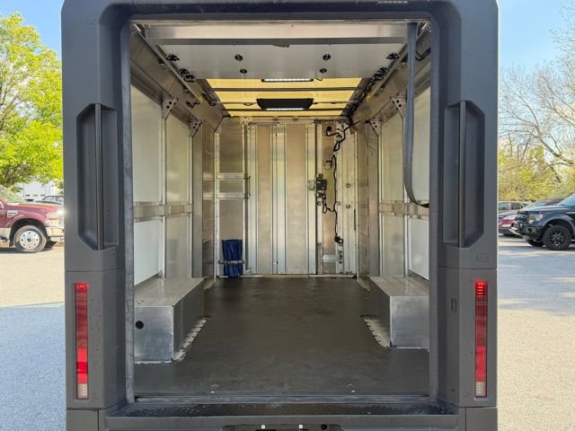 Used 2024 Chevrolet Brightdrop 600 w/ Commercial Equipment Package AWD/4WD image 20