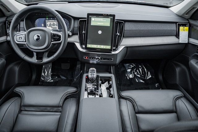 New 2026 Volvo XC90 B6 Ultra w/ Protection Package image 20