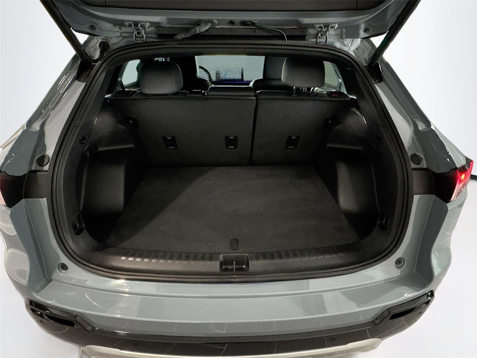 Used 2025 Honda Prologue Touring image 19