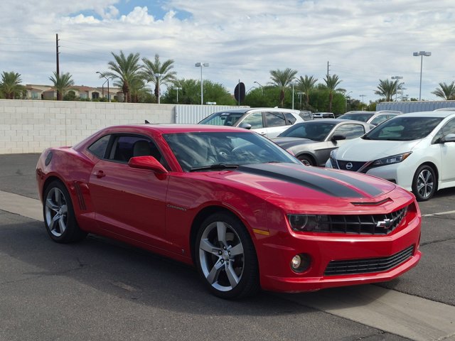 Used 2010 Chevrolet Camaro SS w/ RS Package RWD image 2
