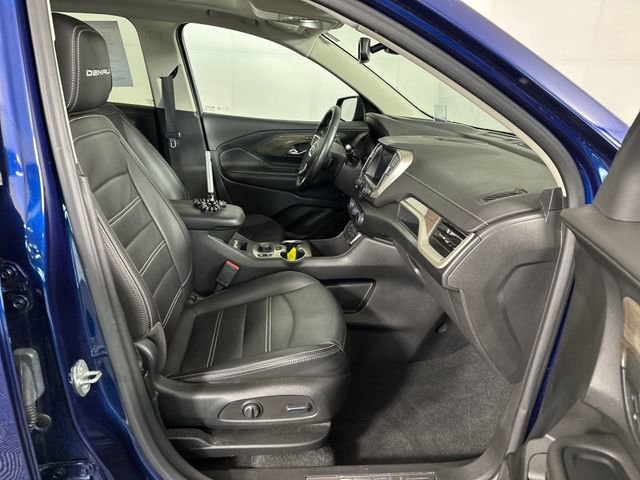Used 2023 GMC Terrain Denali w/ Denali Premium Package image 28