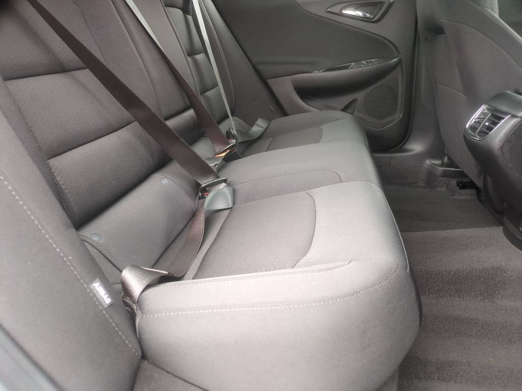 Used 2024 Chevrolet Malibu LT FWD image 16