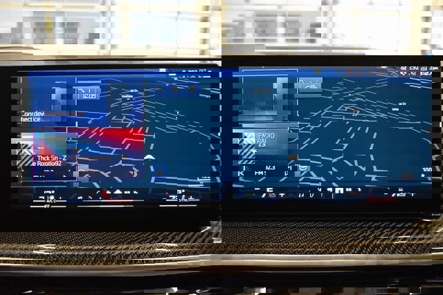 Used 2024 BMW X5 M60i w/ Executive Package image 27