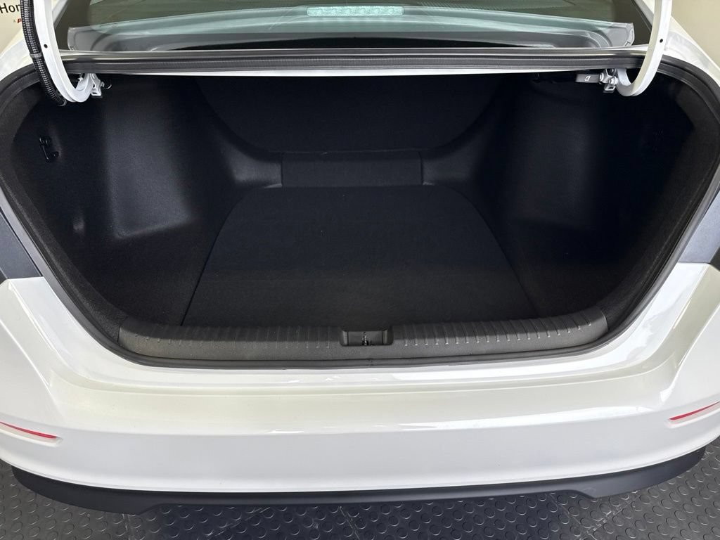 Used 2023 Honda Accord LX image 10