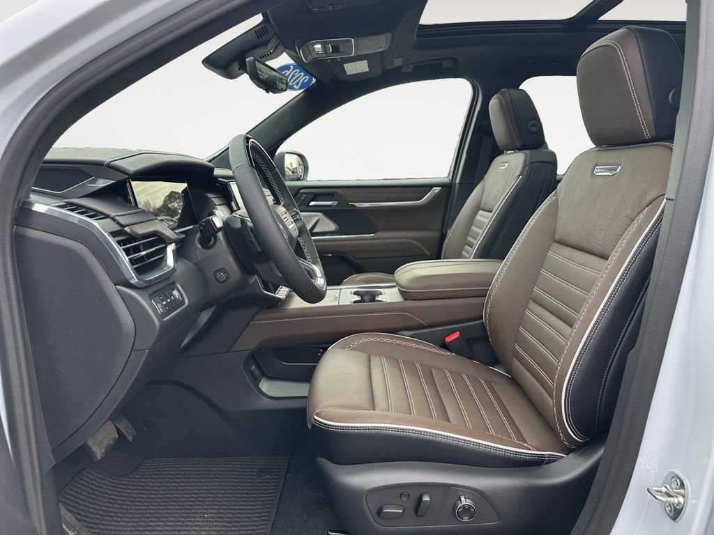 New 2026 GMC Acadia Denali Ultimate image 9