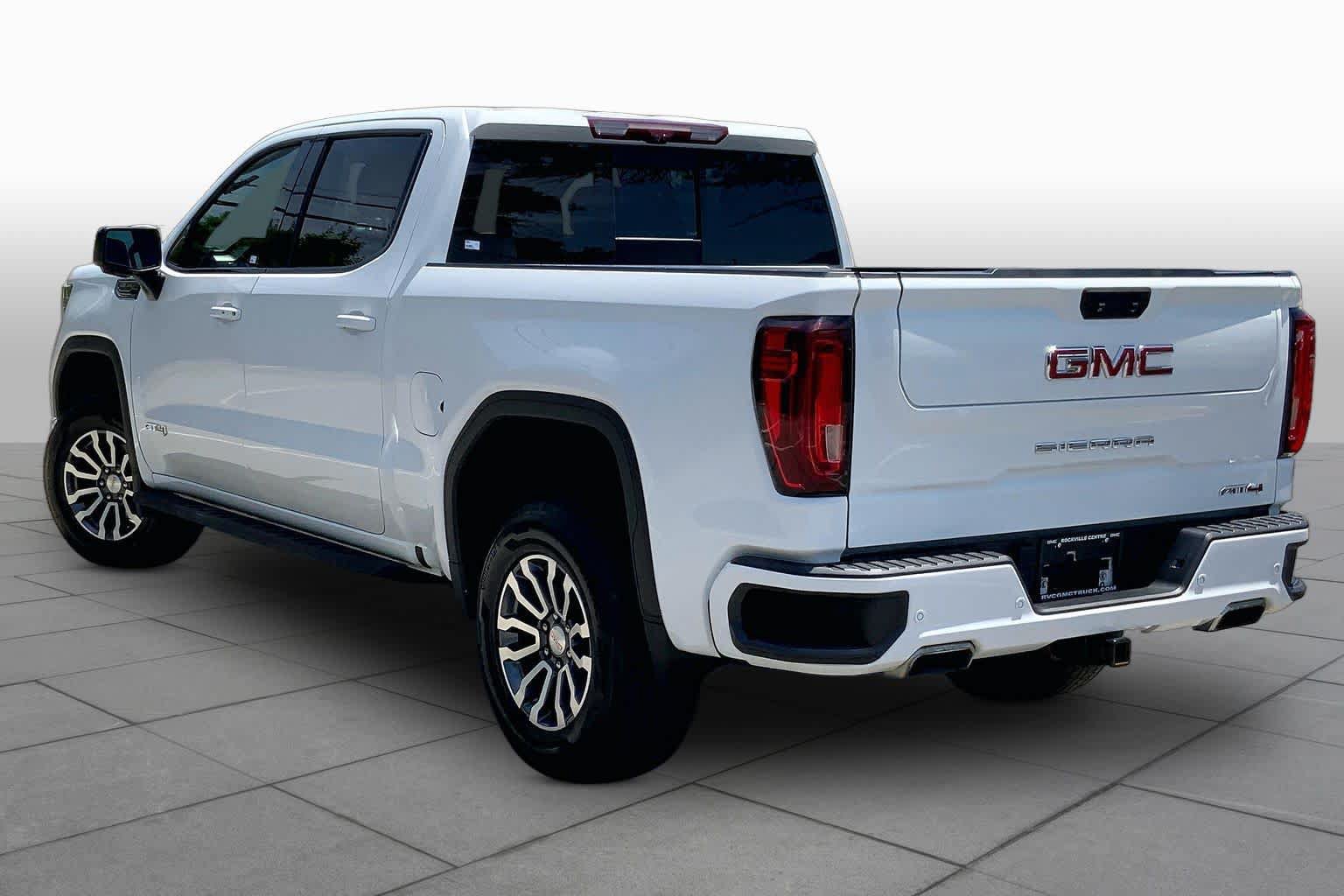 Certified 2023 GMC Sierra 1500 AT4 w/ AT4 Premium Package AWD/4WD image 12