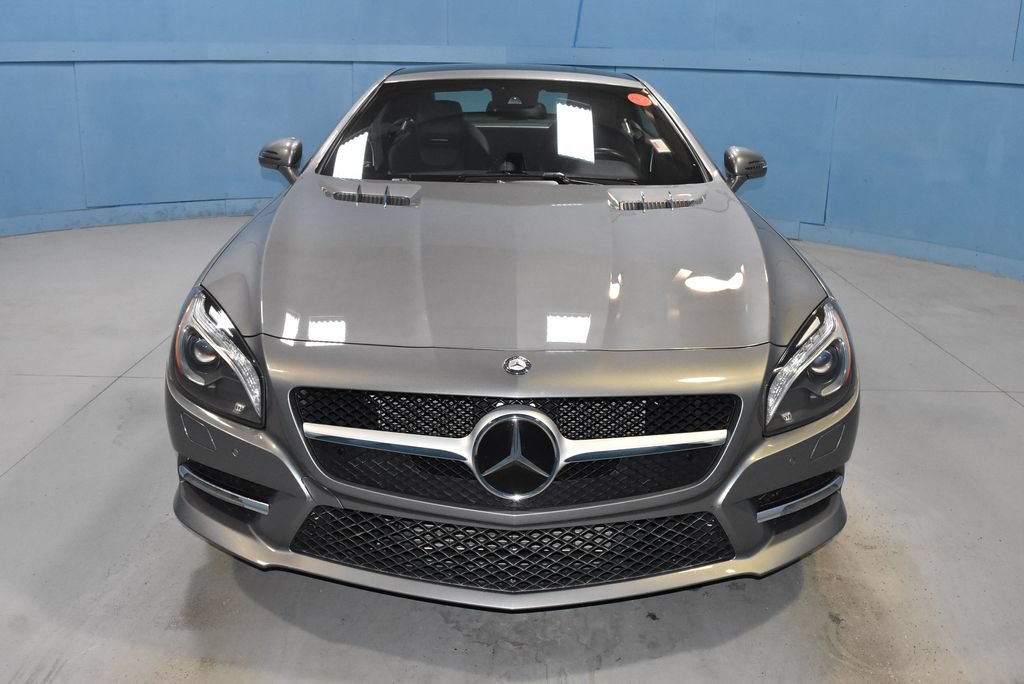 Used 2013 Mercedes-Benz SL 550 image 24