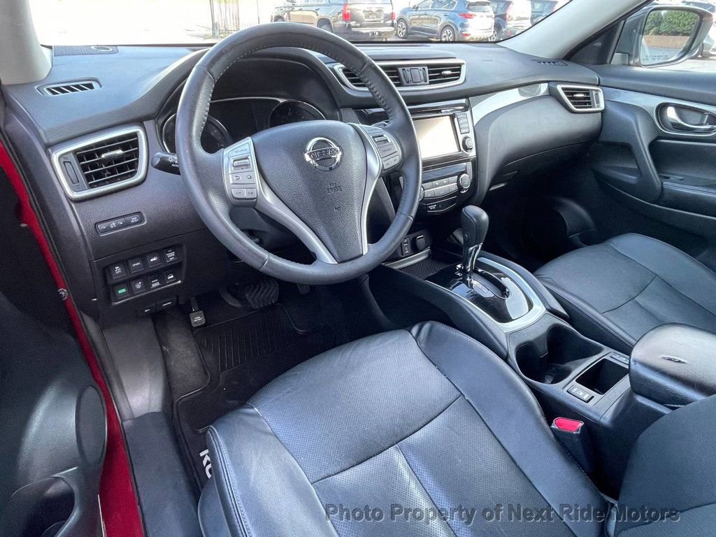 Used 2016 Nissan Rogue SL w/ SL Premium Package image 13