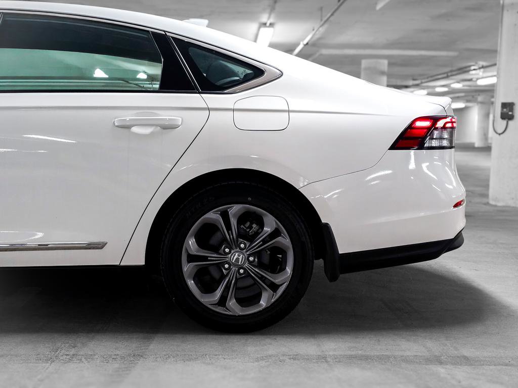 Used 2023 Honda Accord EX image 14