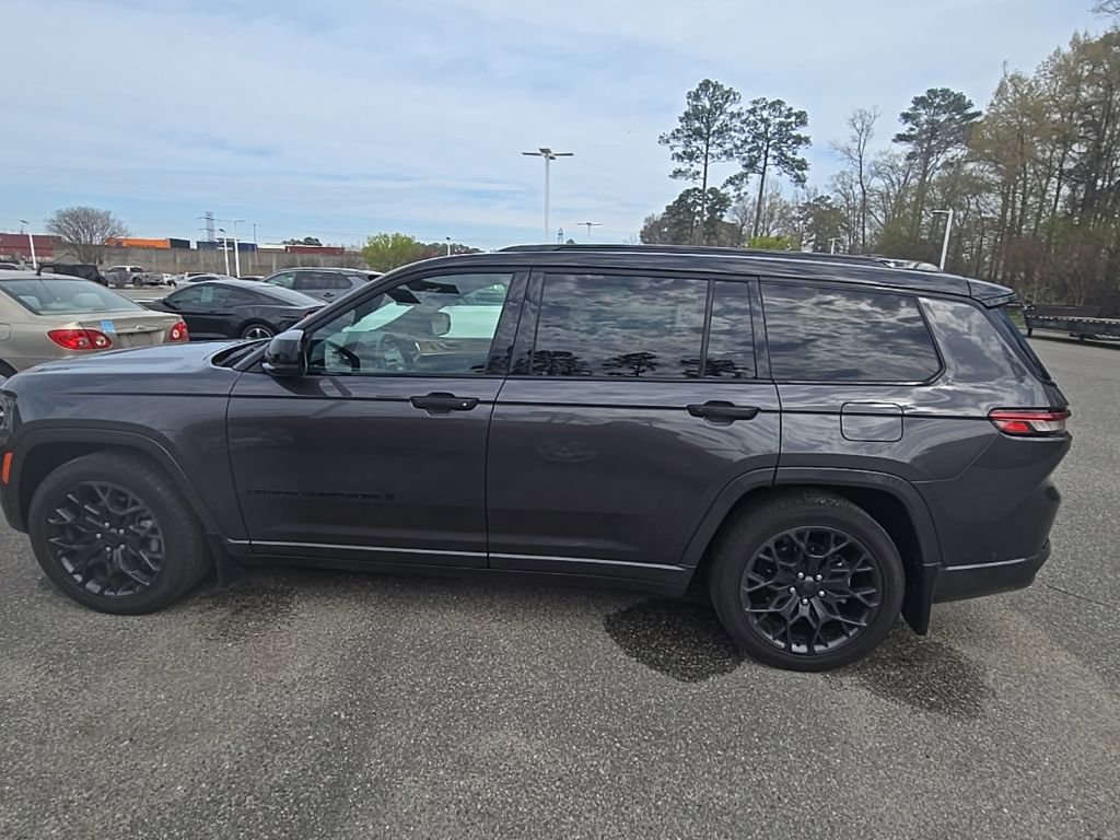 Used 2023 Jeep Grand Cherokee L Summit image 8
