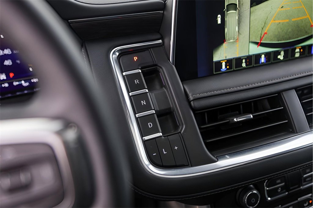 Used 2024 Chevrolet Tahoe Z71 w/ Off-Road Capability Package image 21