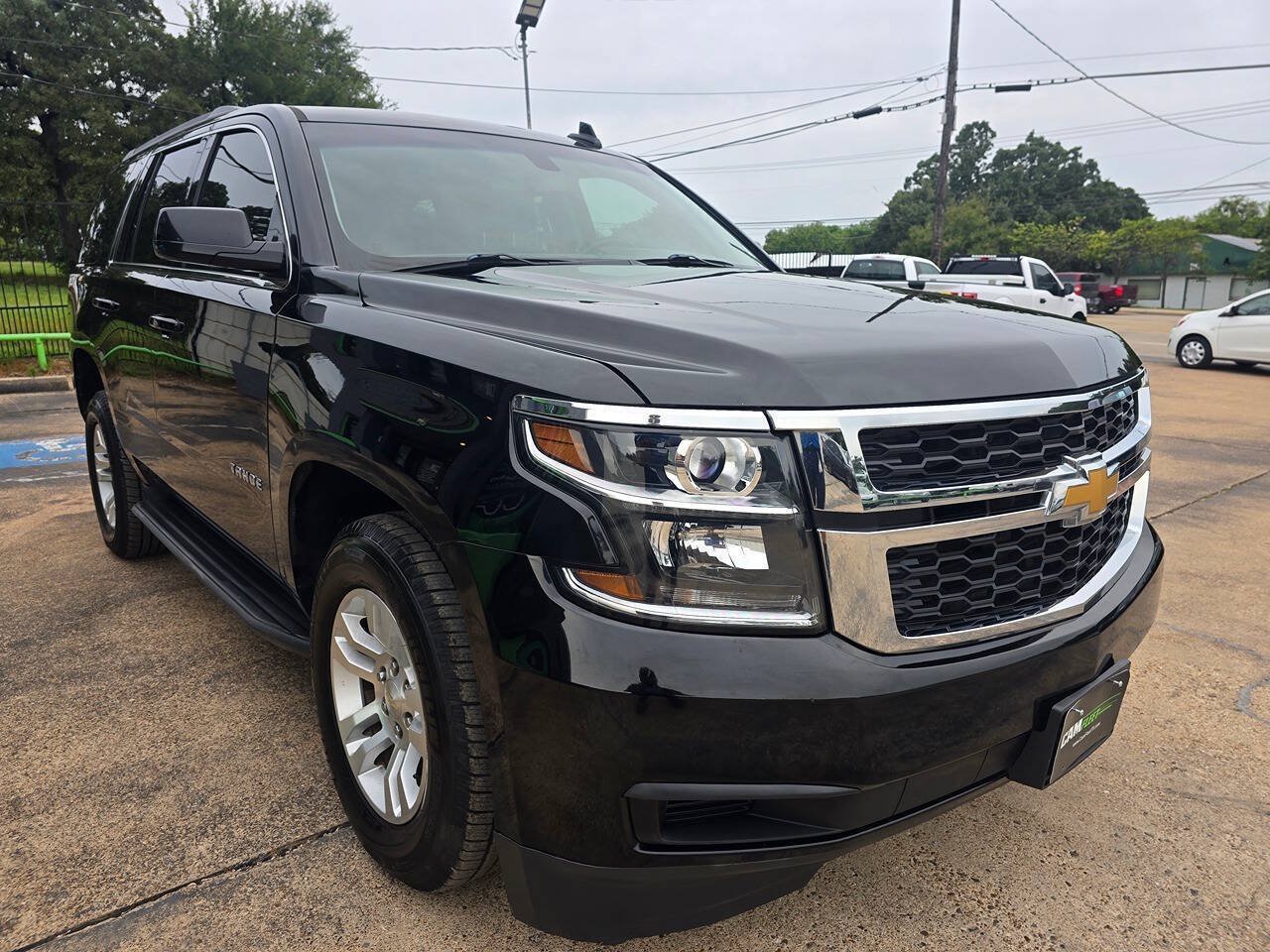 Used 2018 Chevrolet Tahoe LS RWD image 3