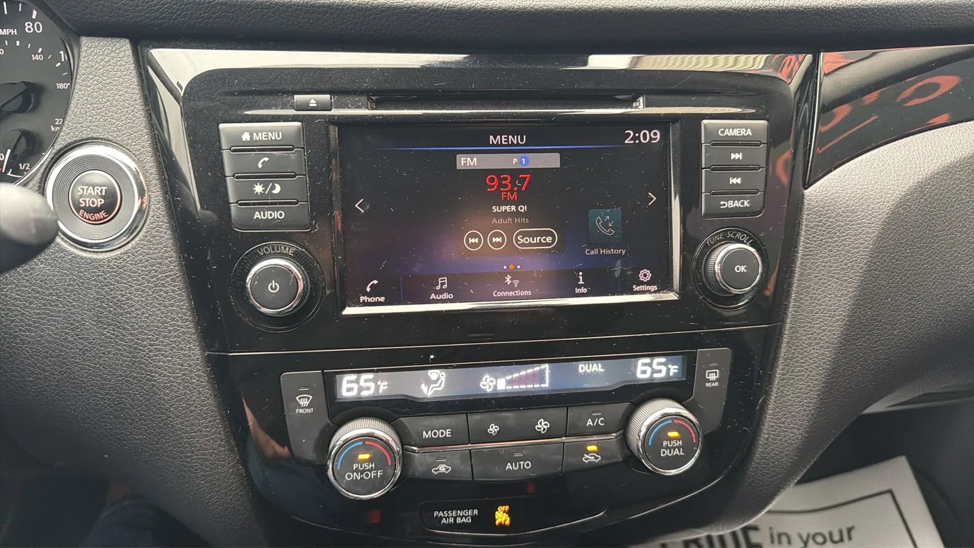 Used 2022 Nissan Rogue Sport SV image 22