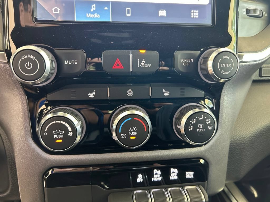 Used 2026 RAM 1500 Big Horn RWD image 46