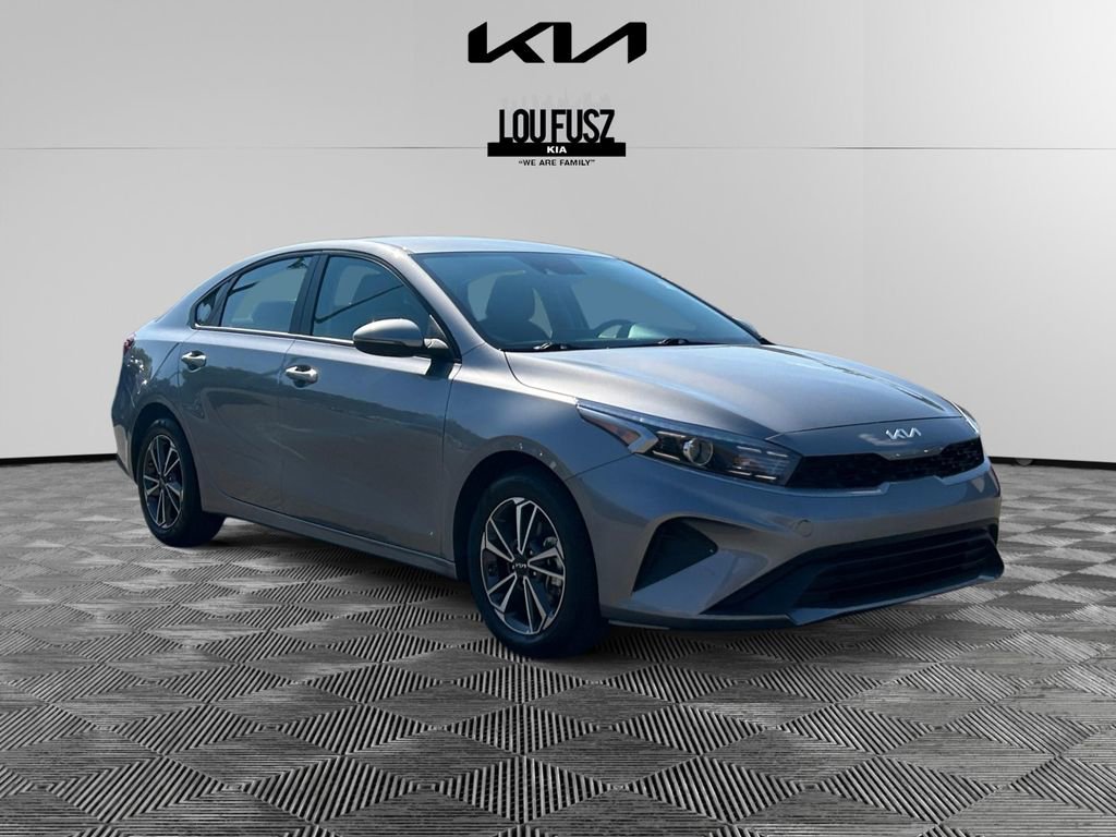 Used 2023 Kia Forte LXS w/ LXS Technology Package