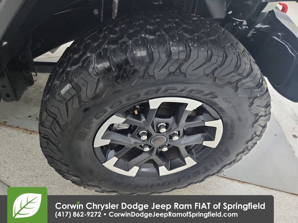Certified 2025 Jeep Wrangler Unlimited Rubicon AWD/4WD image 33
