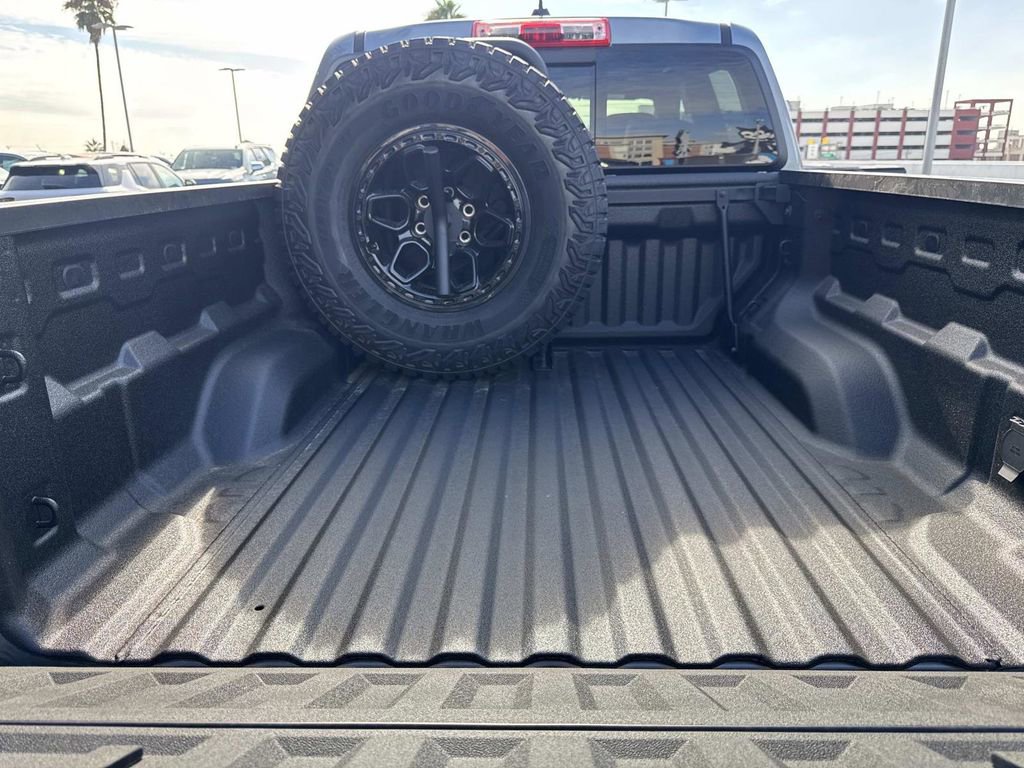New 2026 Chevrolet Colorado ZR2 w/ ZR2 Bison Edition image 8