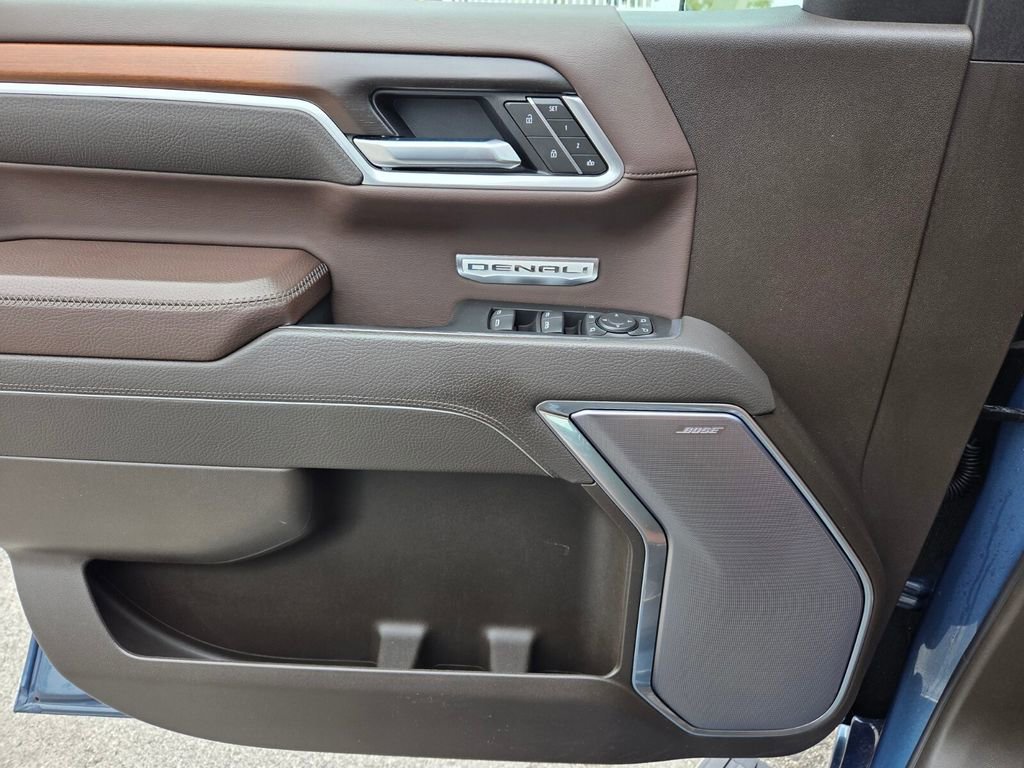 Used 2025 GMC Sierra 1500 Denali w/ Denali Reserve Package image 24