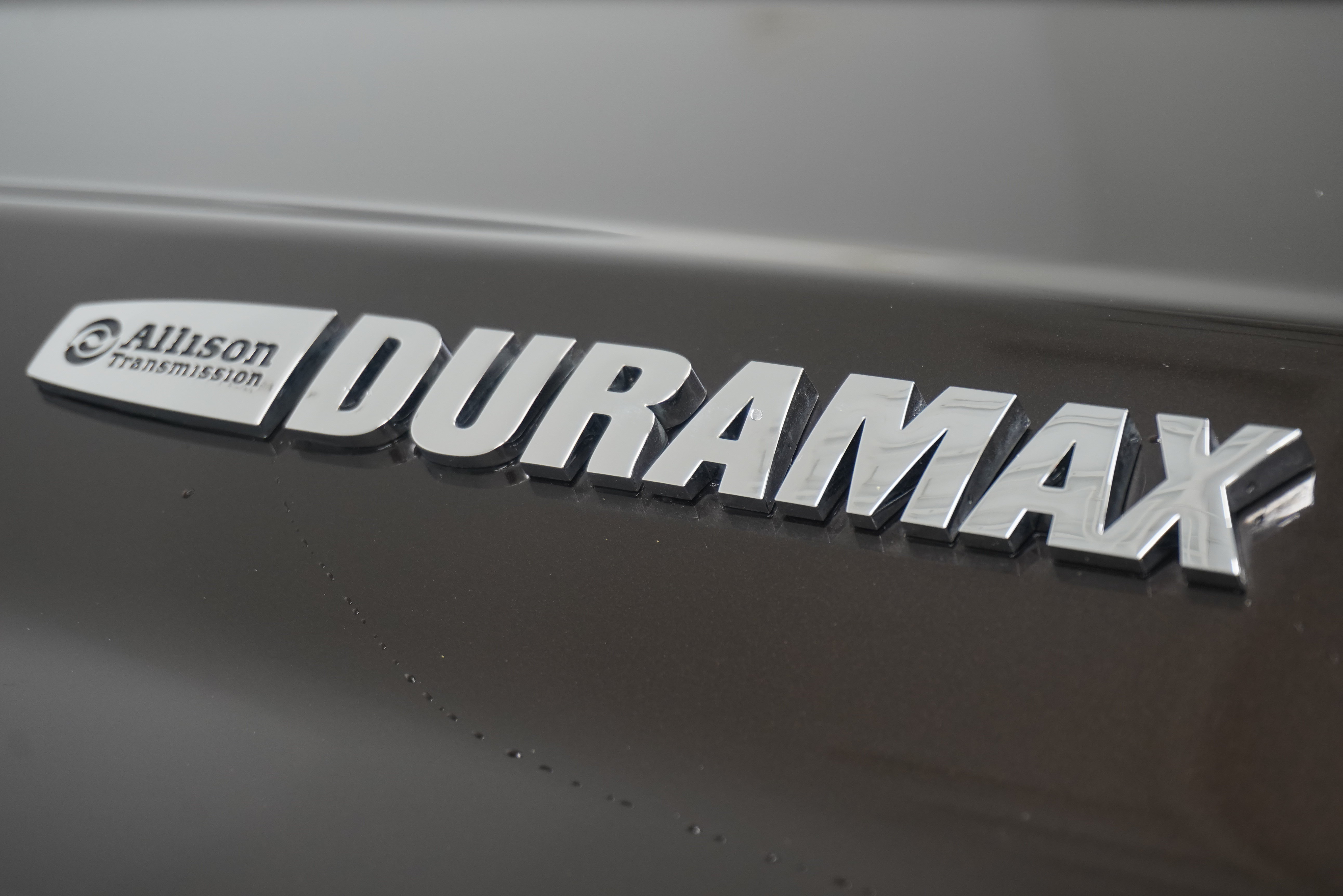 Used 2018 Chevrolet Silverado 3500 High Country w/ Duramax Plus Package AWD/4WD image 9