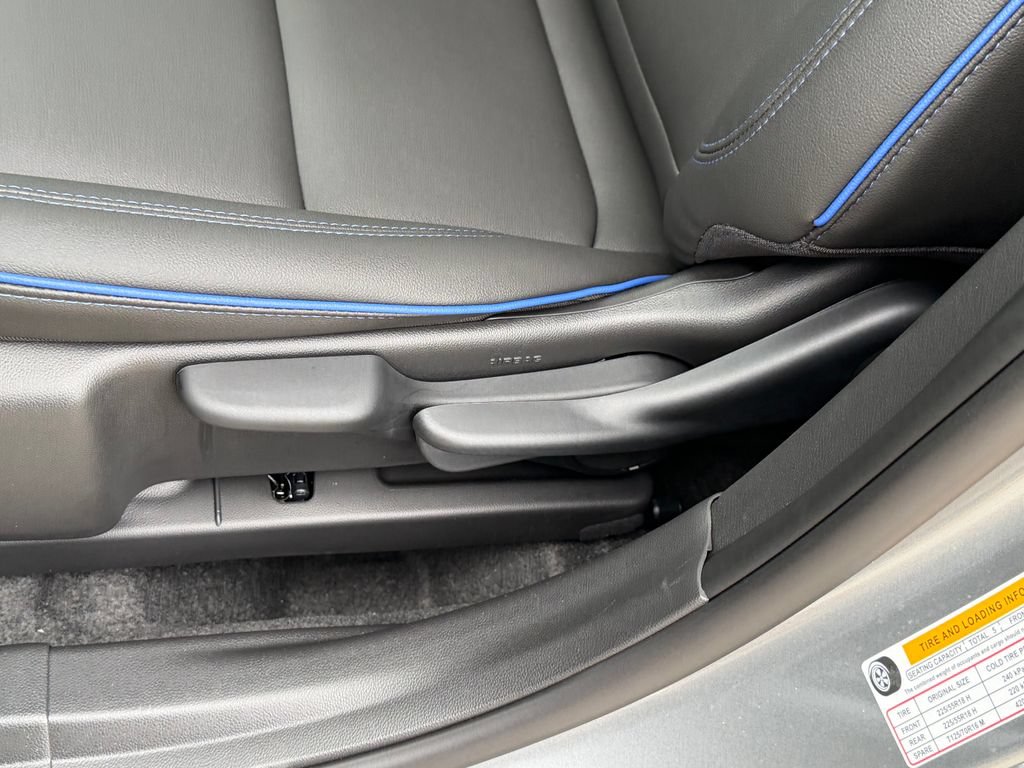 New 2026 Buick Envista Sport Touring FWD image 13