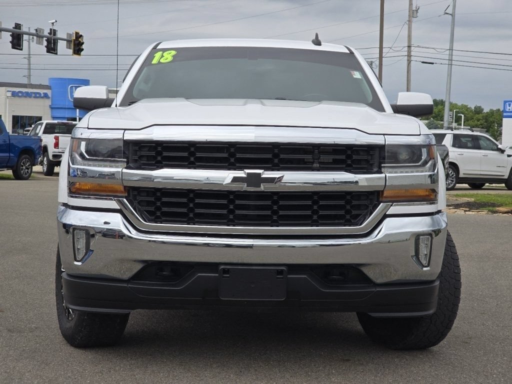 Used 2018 Chevrolet Silverado 1500 LT w/ All Star Edition AWD/4WD image 11