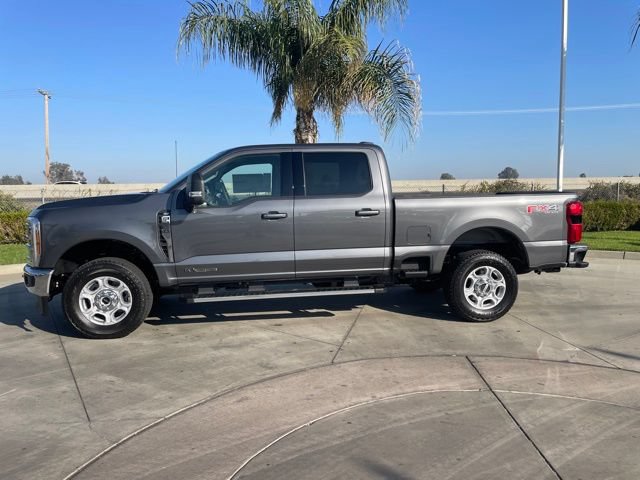 New 2026 Ford F250 XLT w/ XLT Premium Package AWD/4WD image 2