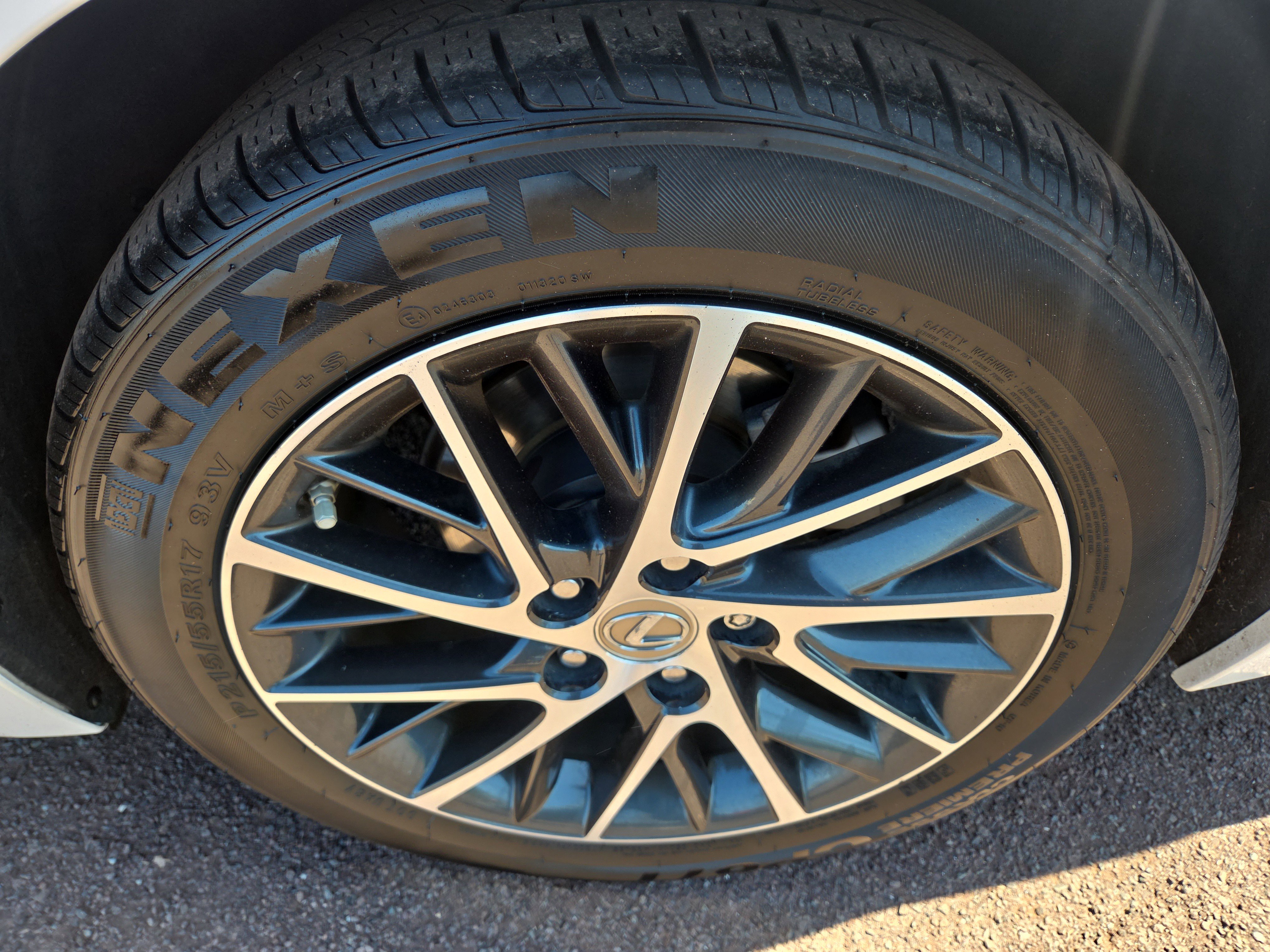 Used 2017 Lexus ES 350 w/ Luxury Package image 11