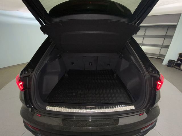 Used 2021 Audi Q3 2.0T Premium Plus image 23