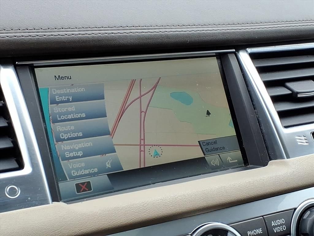 Used 2011 Land Rover Range Rover Sport HSE LUX image 22