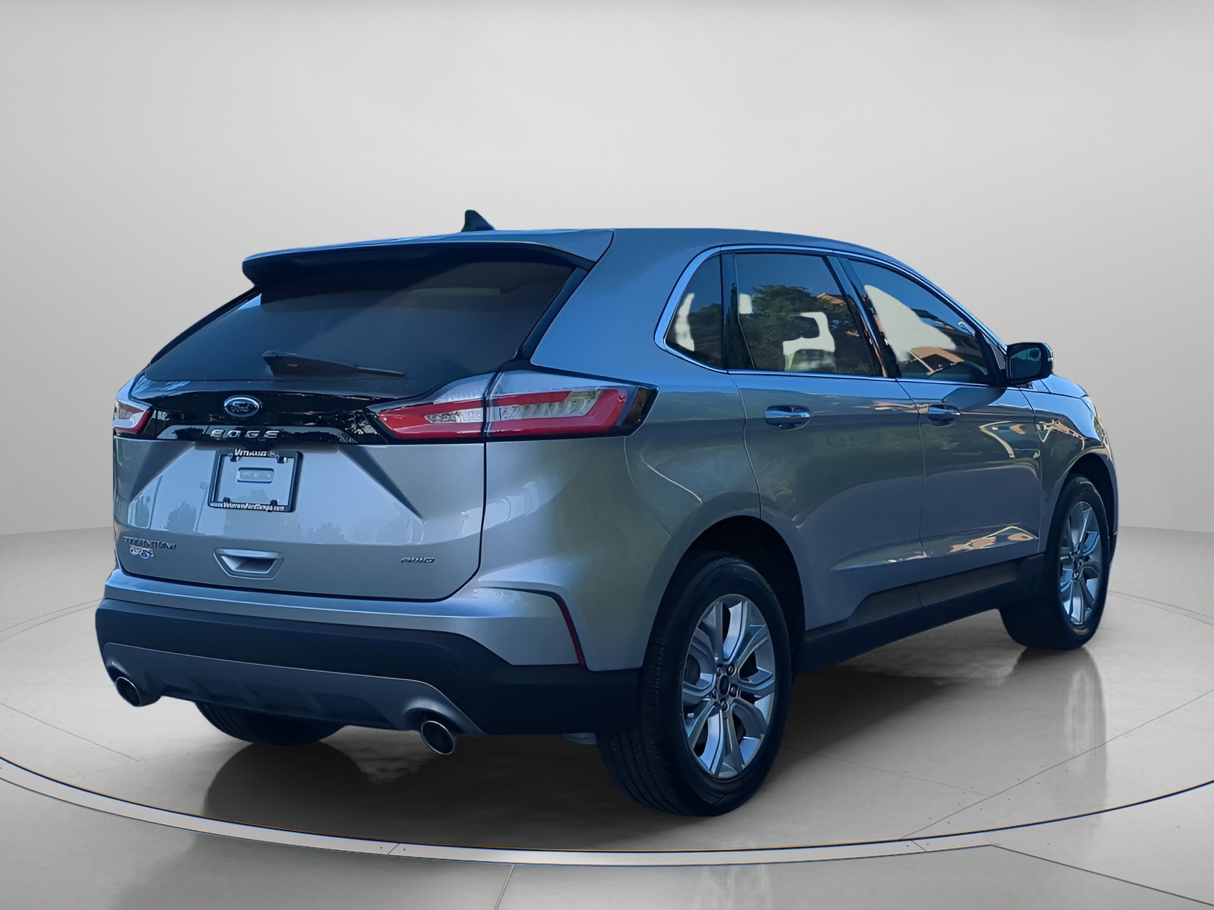 Certified 2023 Ford Edge Titanium image 40