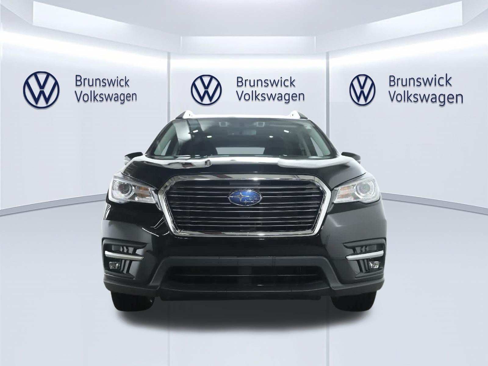 Used 2022 Subaru Ascent Limited w/ Technology Package AWD/4WD image 5