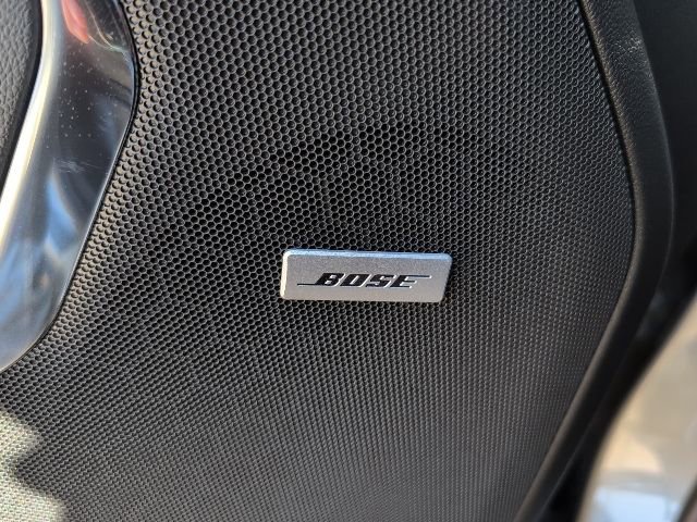 New 2026 Chevrolet Suburban Premier image 20