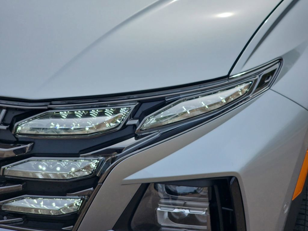 New 2026 Hyundai Tucson Limited image 32