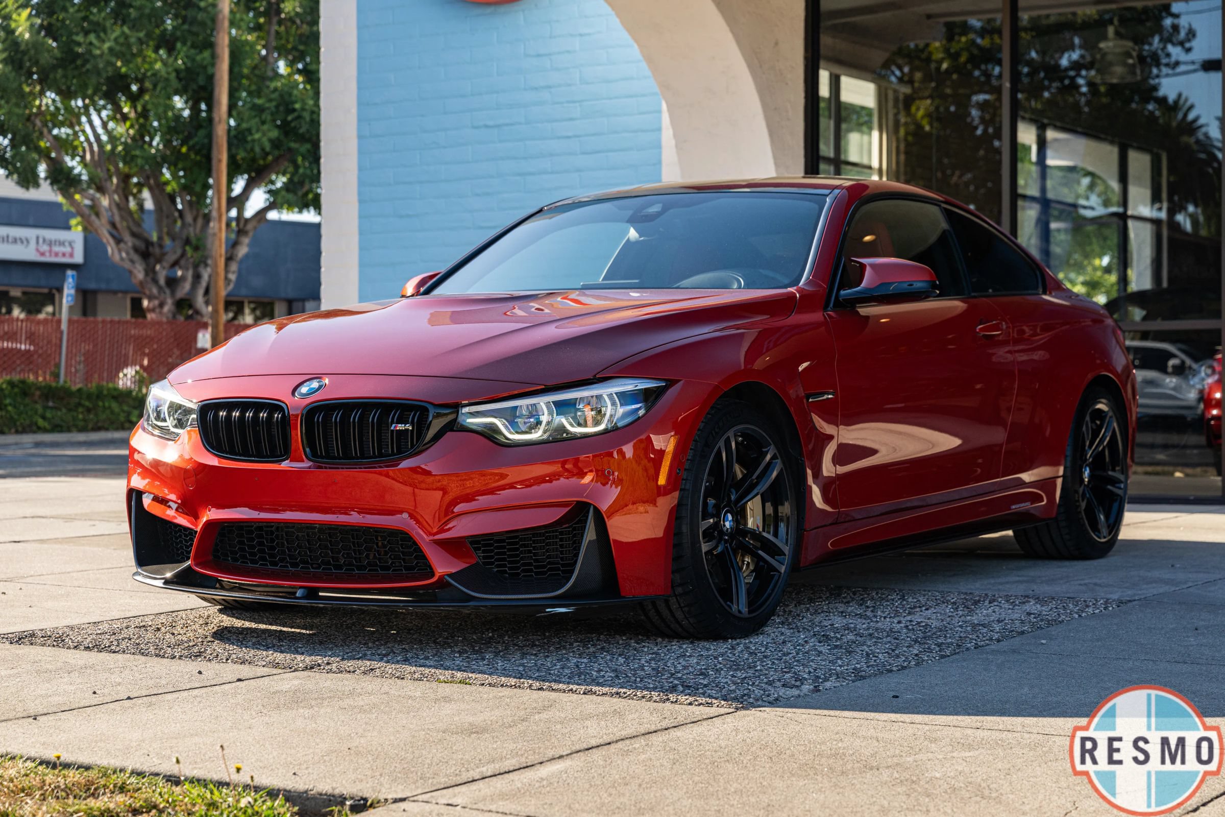 Used 2018 BMW M4 Coupe w/ Competition Package RWD image 3