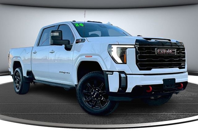 Used 2024 GMC Sierra 2500 AT4 w/ Technology Package image 3