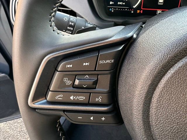 Used 2025 Subaru Forester Limited AWD/4WD image 16