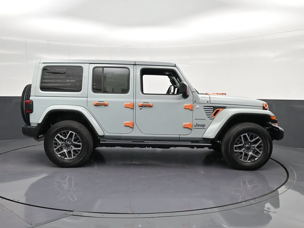 Used 2024 Jeep Wrangler Unlimited Sahara w/ Safety Group AWD/4WD image 4