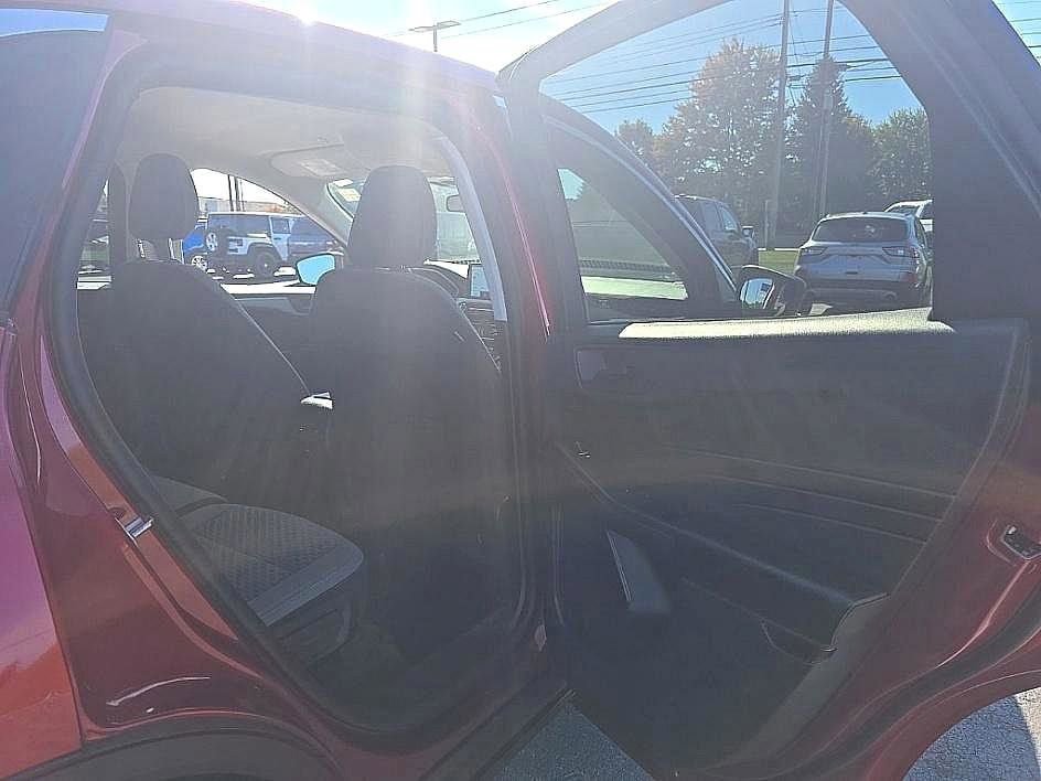 Used 2022 Ford Escape SE w/ Cold Weather Package image 28