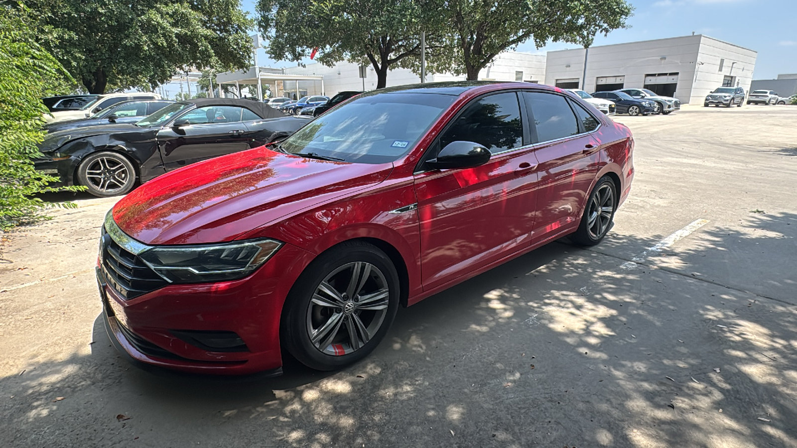 Used 2021 Volkswagen Jetta R-Line FWD image 2