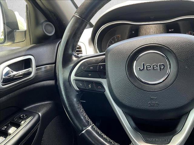 Used 2020 Jeep Grand Cherokee Laredo w/ Laredo X Package RWD image 20