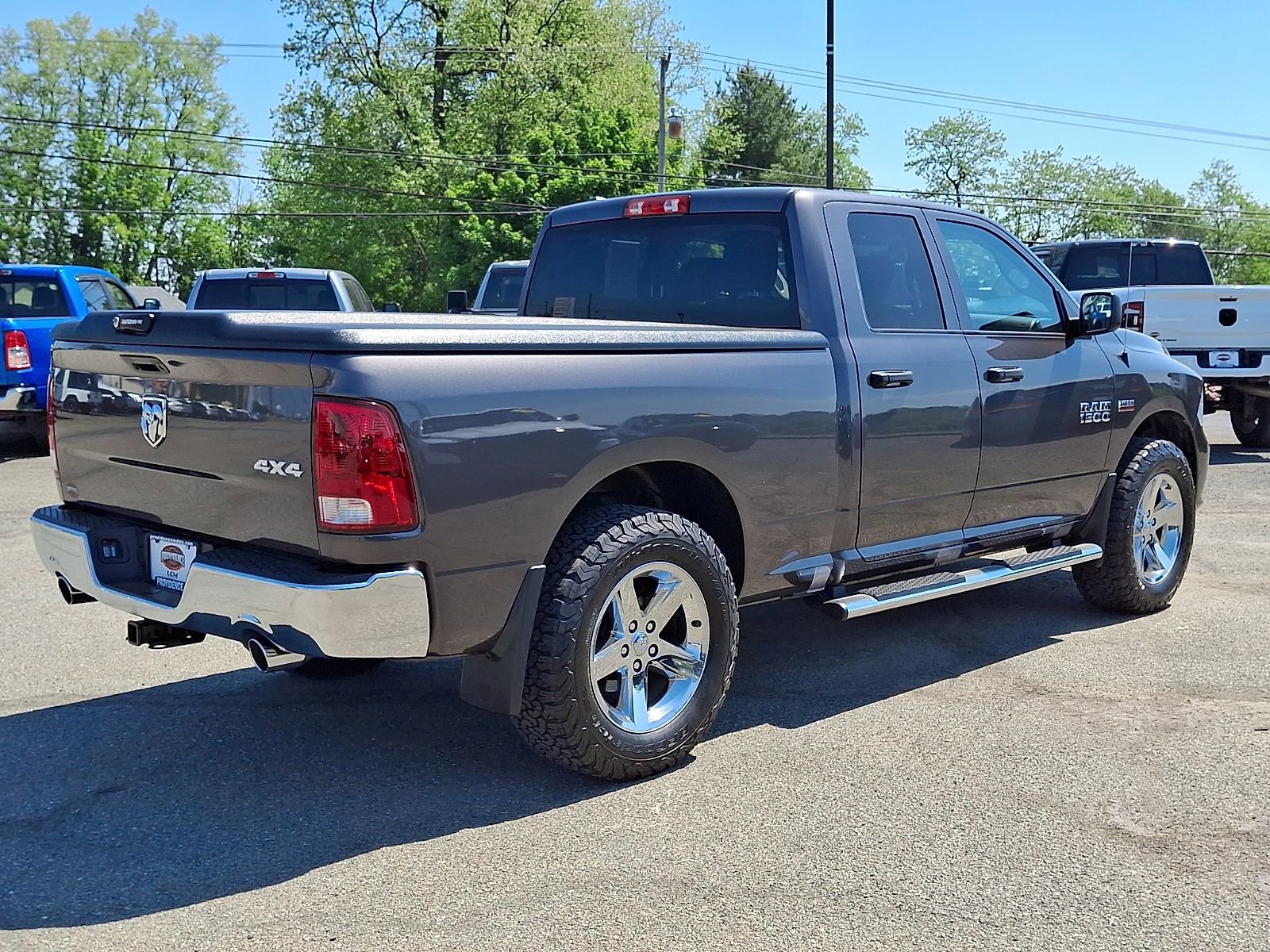 Used 2017 RAM 1500 Express AWD/4WD image 7